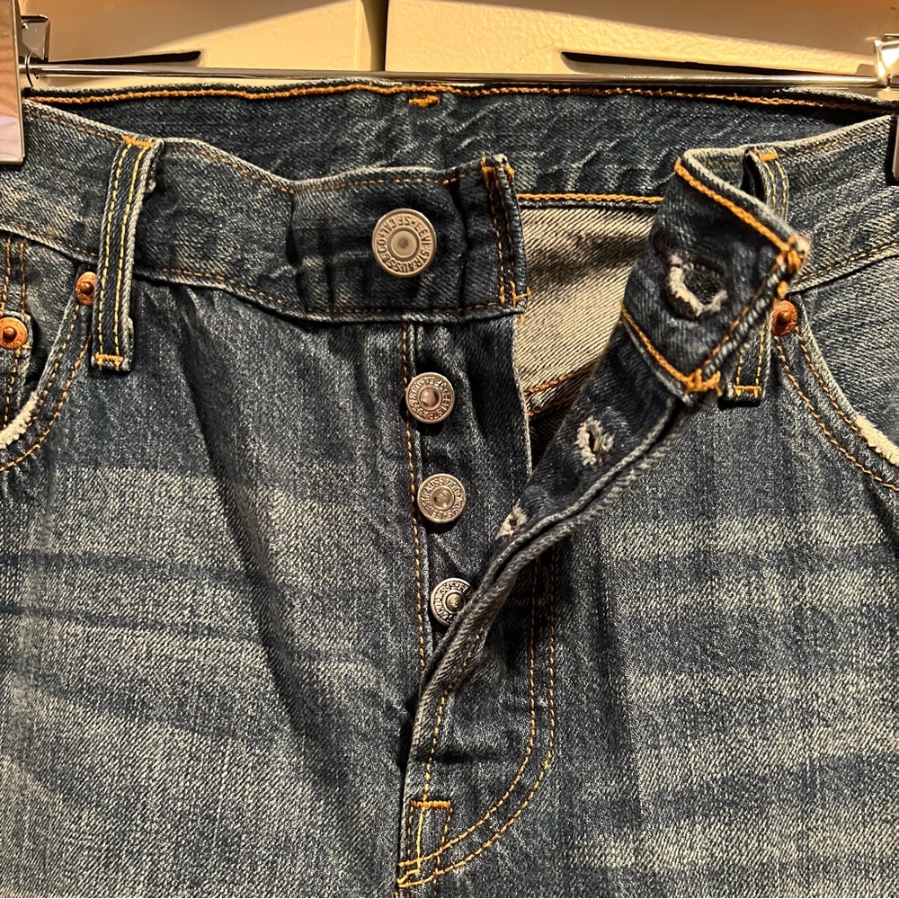 Levi’s 501 distressed denim